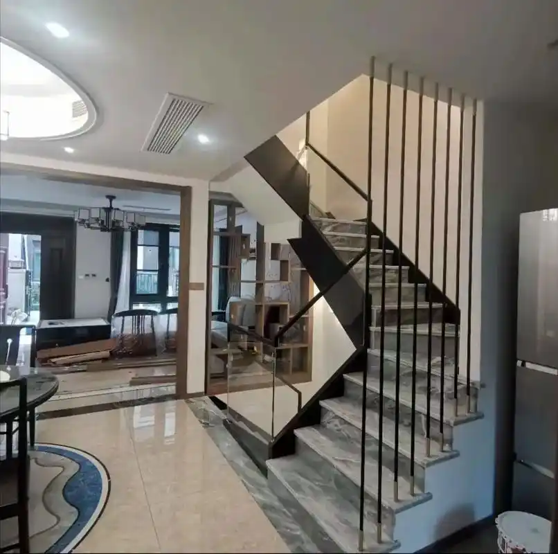 预埋槽玻璃楼梯扶手