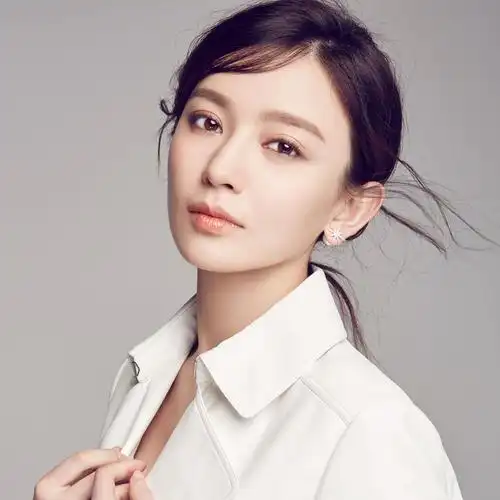 施诗_演员_作品_个人资料_简历_生日_经历_留言 - 酷乐米