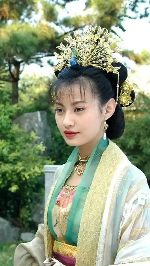 江玉燕杨雪再现经典古装蛇蝎美人太惊艳嫁给丑老公成幸福妈妈