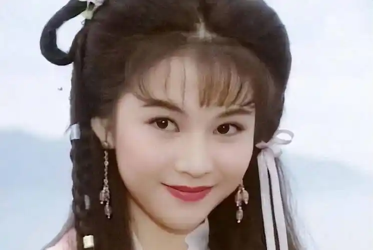 原创蔡少芬有多牛看看她直白拒演甄嬛传的女一号就瞬间秒懂