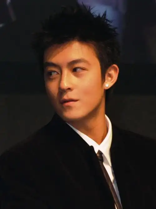 港圈男神之陈冠希年轻时