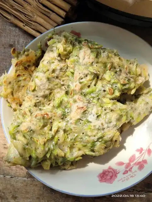 槐花煎饼是槐花最好吃的做法