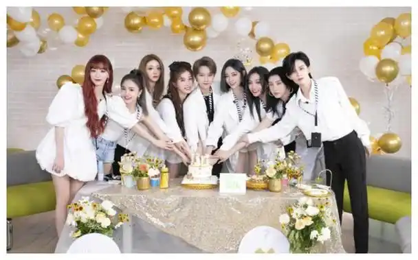 虞书欣生日the9祝福四位成员没动静被质疑正好符合杨幂说的话