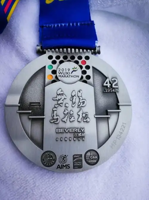 太湖春风十里之无锡马拉松赛有感