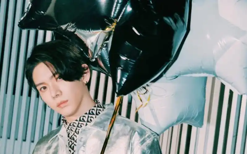 杨宇腾新潮杂志