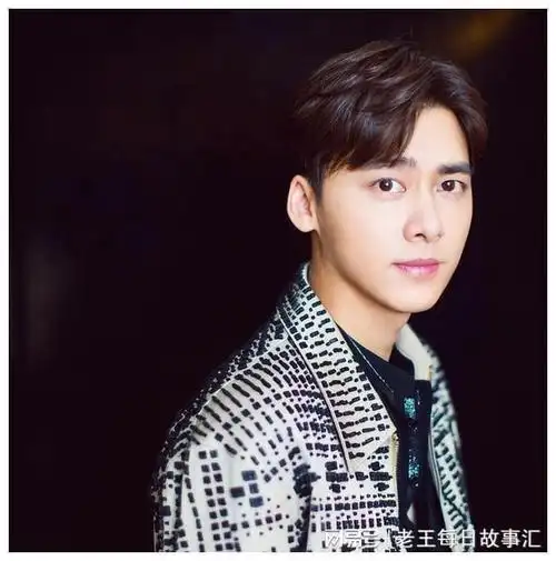 苦苦经营多年的"男神"人设崩塌,李易峰将何去何从