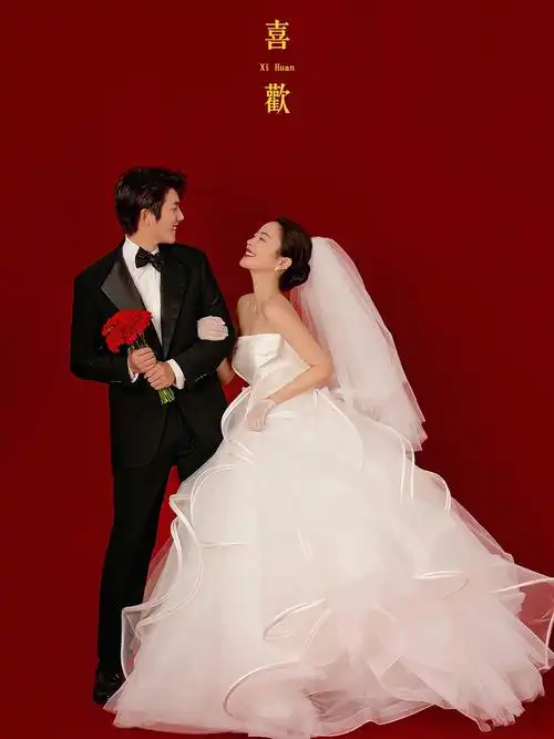 73门店:@西宁蒙娜丽莎婚纱摄影-复古高级的婚纱照风格满分彰显新人