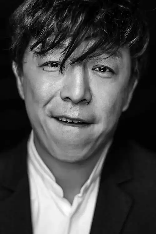 讨论黄渤代言费用肖像照片多少