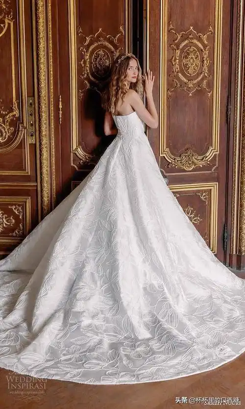 sareh nouri 2025 秋季婚纱,精美礼服大赏