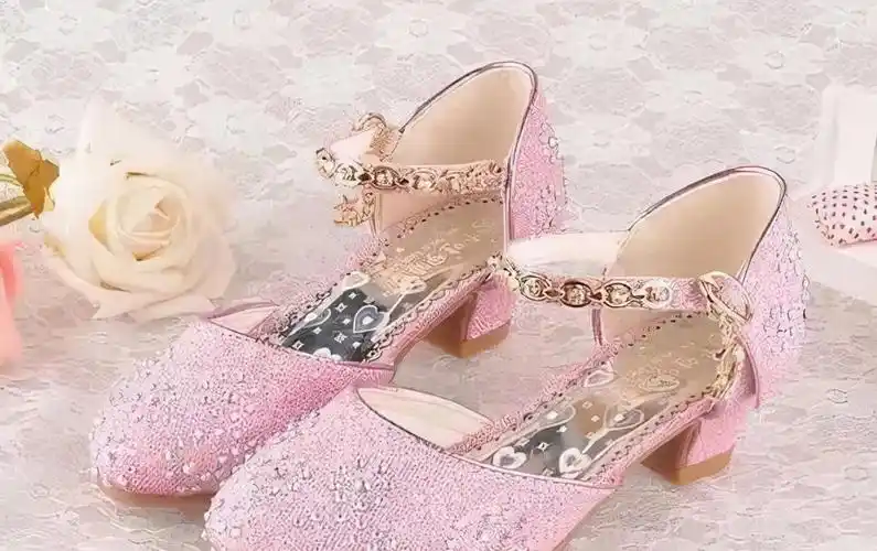 12星座公主高跟鞋是什么样的3