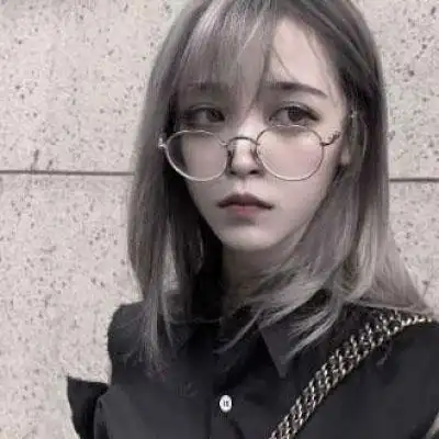 适合冷漠女生头像,高冷气质女神头像 - 女生头像 - 潮人个性网