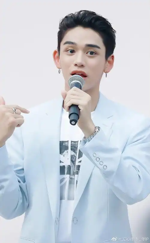 黄旭熙##黄旭熙生图