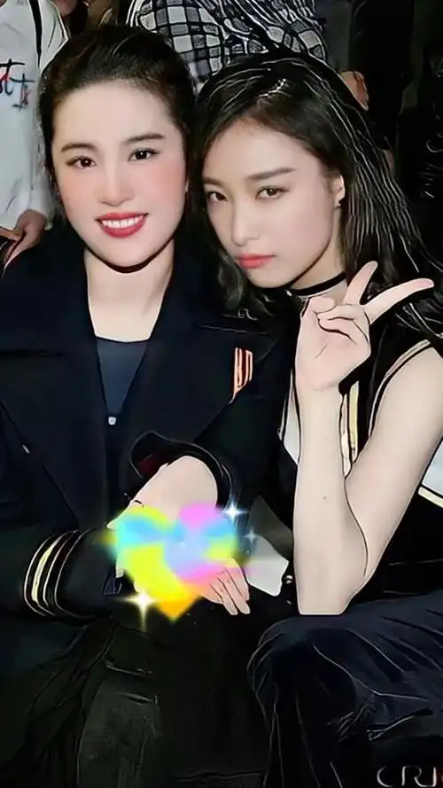 娱乐圈女明星最珍贵的合照最后一张最珍贵