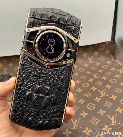 8848钛金手机狂降5000,"小米价"体验土豪机,你愿意吗?