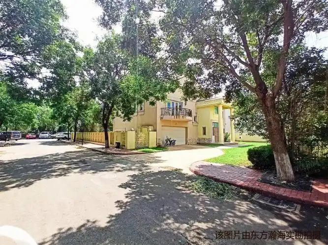 丽高王府顺义中央别墅区不限购北京法拍房