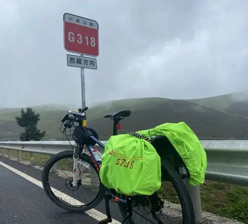 一个人的318骑行朝圣d7相克宗到红龙乡