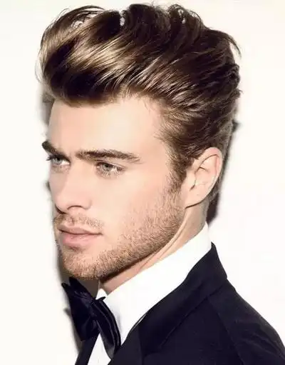 2017典大背头男生发型图片01