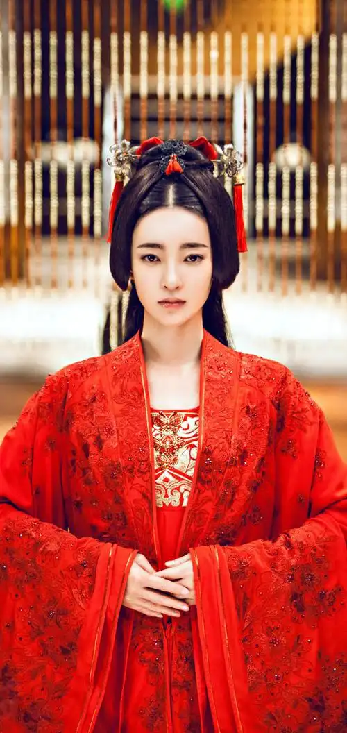 古风火红嫁衣王丽坤古装剧照