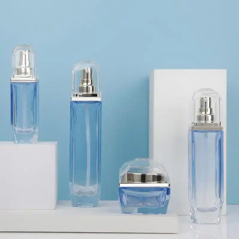 时尚设计,定义化妆品玻璃瓶包装新潮流