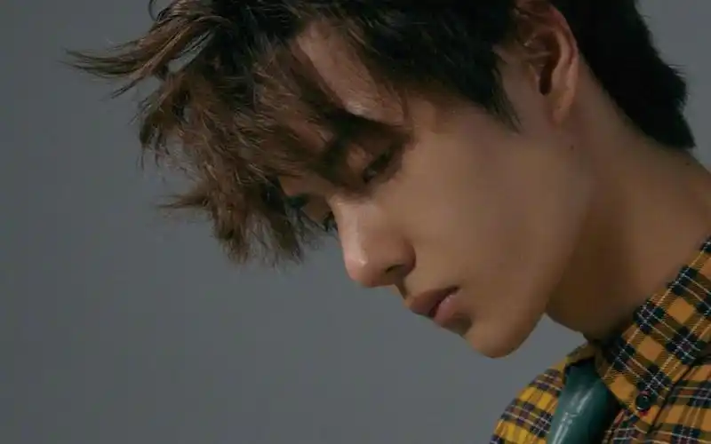 新晋小鲜肉王一博帅气写真,高清壁纸图片,大陆明星-回车桌面