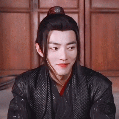 肖战剧组花絮动图超治愈的笑容