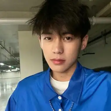 高清帅气男生图片头像真人