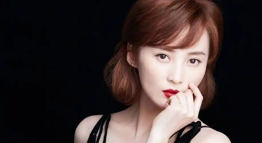 原创水灵蒋勤勤的彪悍御夫史粗糙汉子陈建斌连续15年为她写情诗