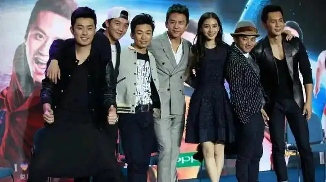 除了邓超之外,李晨,郑恺,陈赫也相继发文支持王宝强的新电影《八角笼