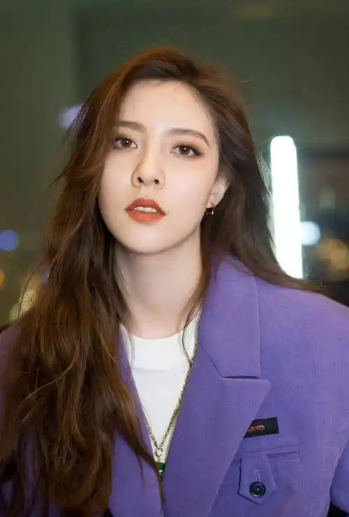 她的脸才是"有野心"的长相吧!满脸写着"我要赢"_宋妍霏_眼睛_感觉