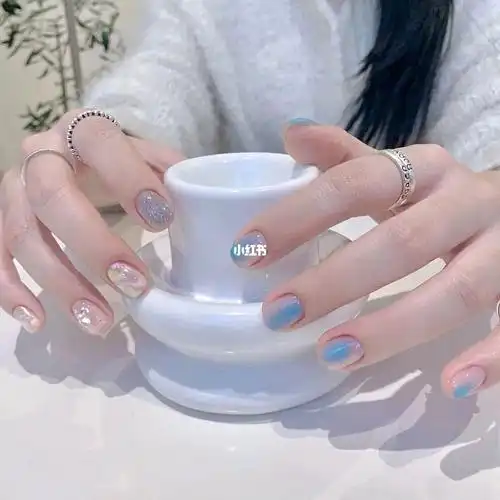 夏日清新美甲短指甲