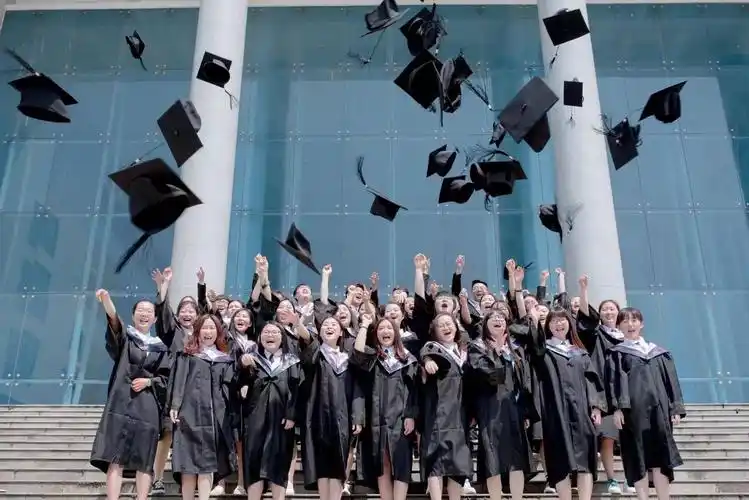 学士风文科披肩服学院大学毕业成人 学士服垂布批发礼服理科现货