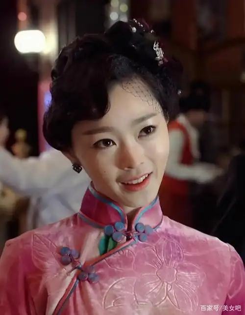 没看过宋轶穿旗袍真的很遗憾
