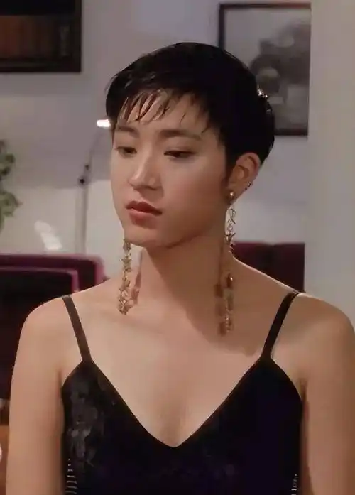 有颜又有才,为刘德华退赛环球小姐,被称tvb桃花姐感情却很坎坷_陈法蓉