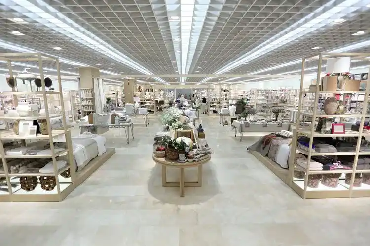 百货商场室内吊顶效果图欣赏_装信通网效果图