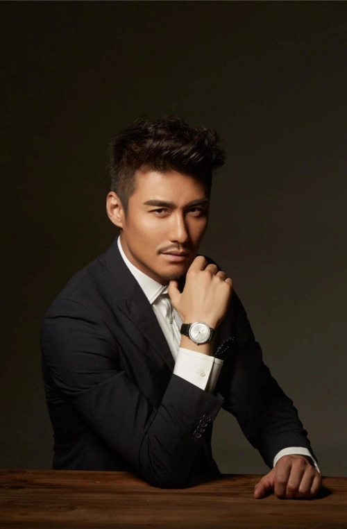 胡兵为何不结婚 胡兵感情史遭扒