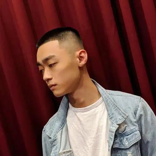 男生不剪寸头发型永远不知道自己有多痞帅