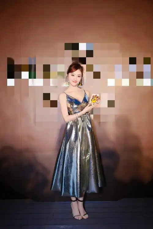 景甜深v吊带裙性感图片,明星,性感,写真,景甜