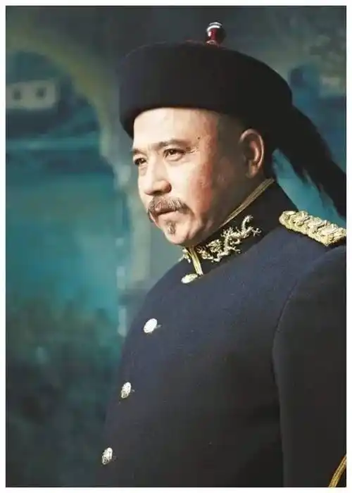 一个容易被人忽略的事实是,袁世凯与慈禧的关系非常不一般