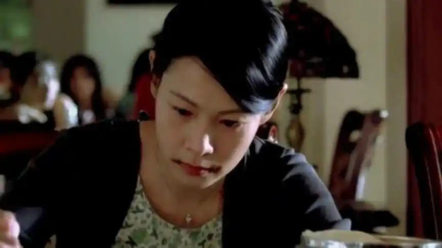 《天下无贼》永远忘不了最后刘若英大口吃着烤鸭掉泪的画面