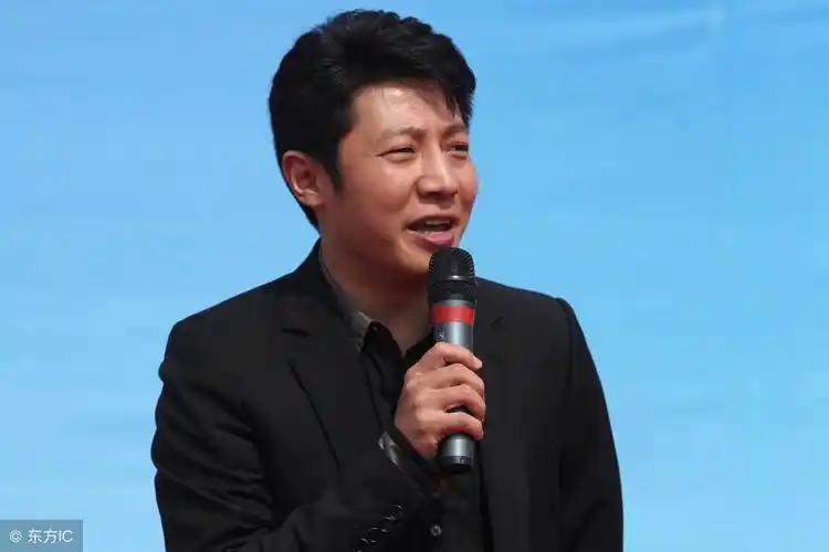 中央电视台节目主持人撒贝宁