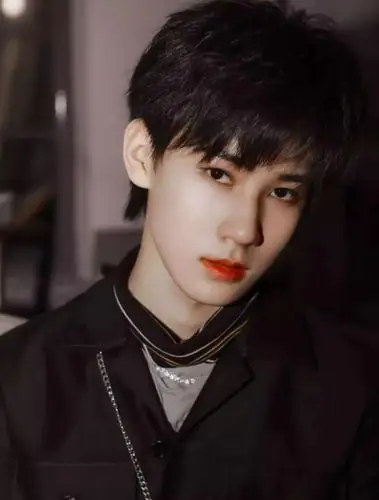 第十七期明星头像|tnt时代少年团张真源