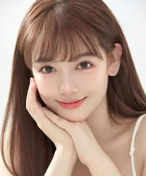 有这3个特征的女孩子,眼睛再大,看上去没有美感也不深邃!