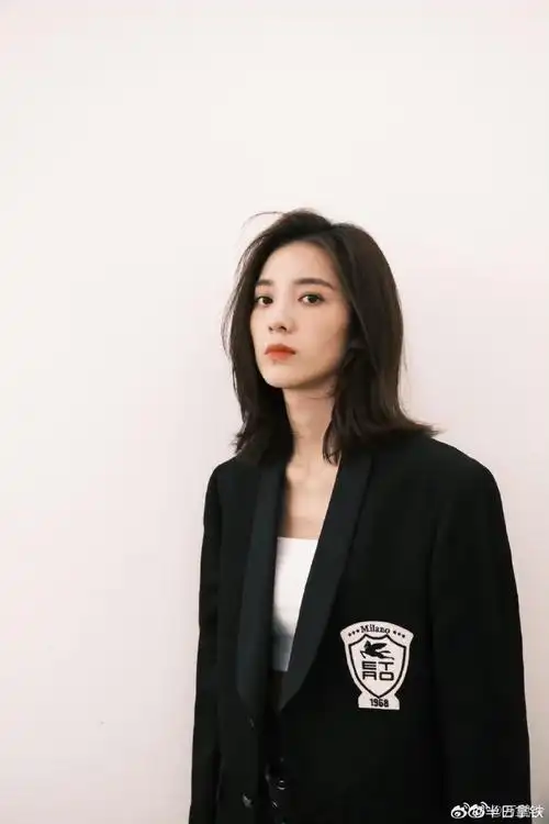 #想看万鹏演侠女##来者何人官宣万鹏#