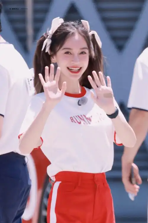 91| 220626「 奔跑吧录制 」比心比心～@angelababyangelababy超话