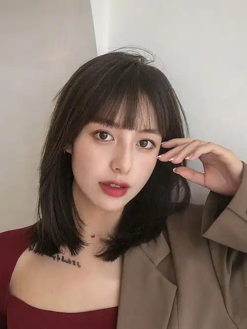 锁骨发初恋头中长发发型减岭发型