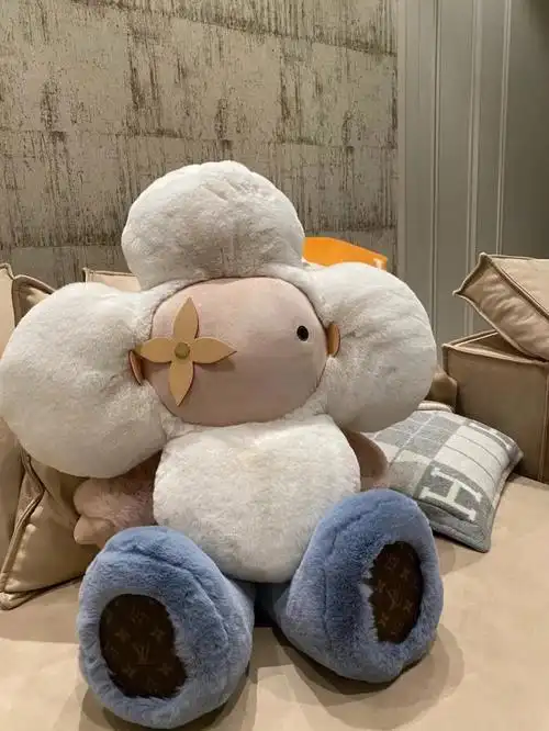 巨型公仔vvn大娃娃