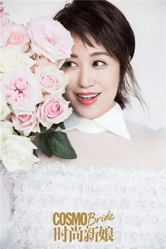 因为马丽工作很忙,她预计今年年底结婚的计划暂缓了,不过马丽和阔公