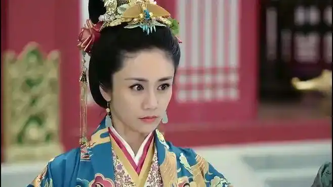 思美人:青儿吓走郑袖等人后,解法为宫女解惑,吓坏众人-影视综视频