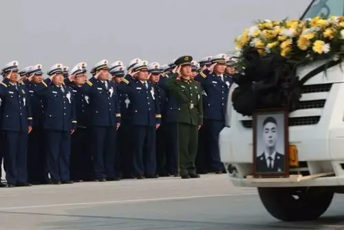 【老常推荐】这些瞬间,温暖了2019!