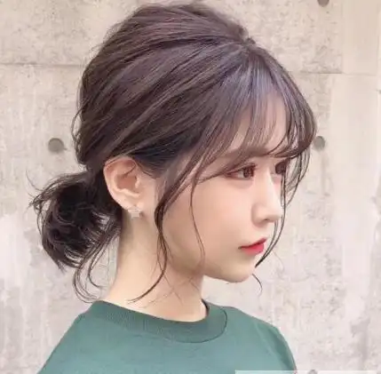 扎马尾留什么刘海好看扎马尾注意事项